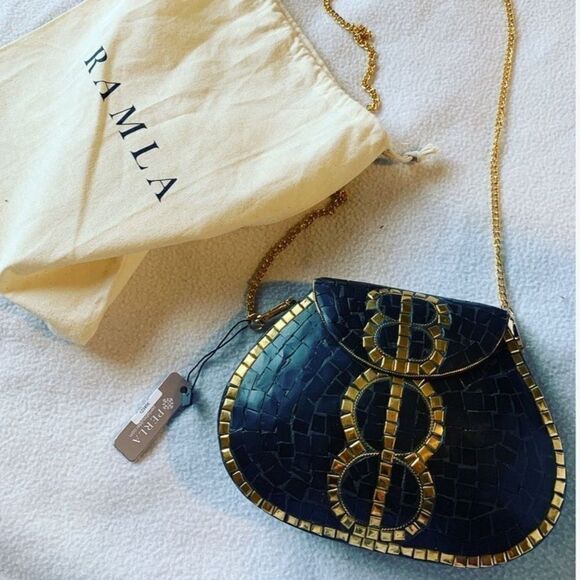 Black Moroccan purse - Picture 2 of 2